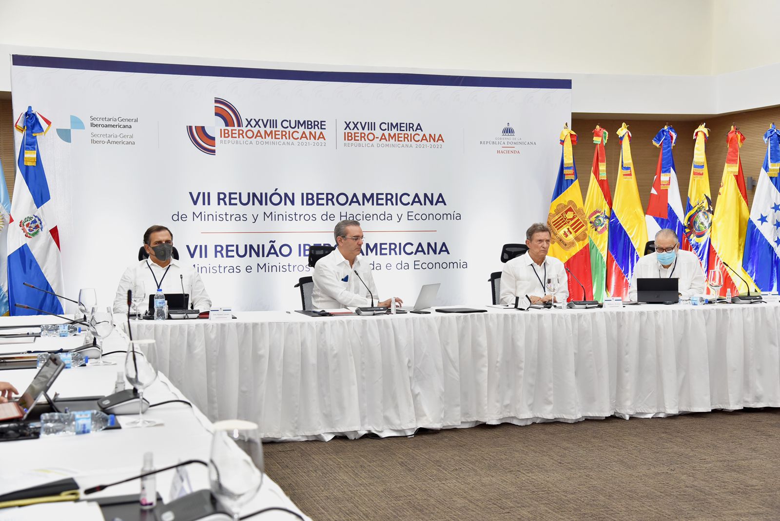Ministras y ministros de hacienda y economía de Iberoamérica abogan por mayor financiamiento para recuperación económica de la región 
